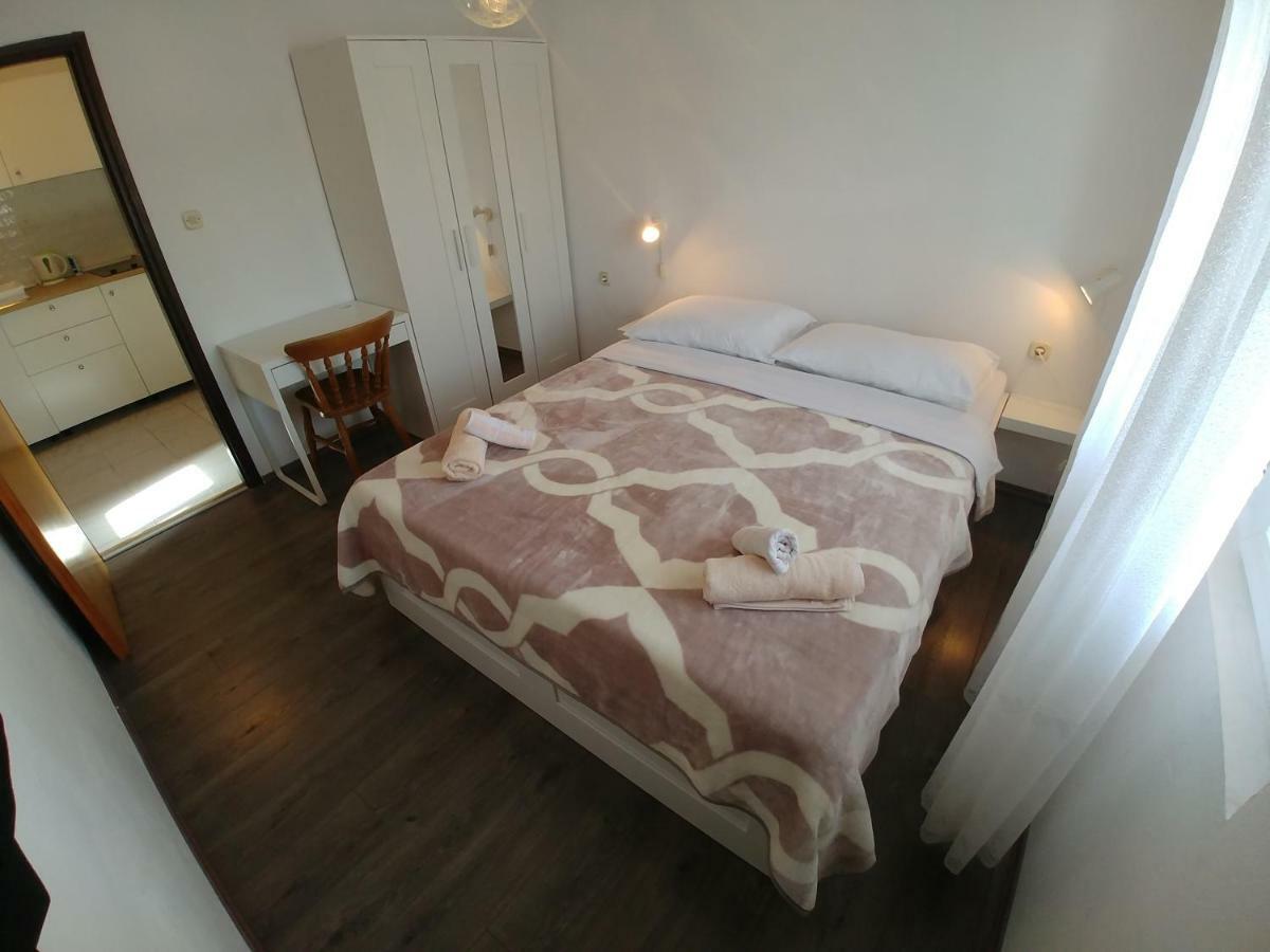 Apartmani Sali Seaview Luaran gambar