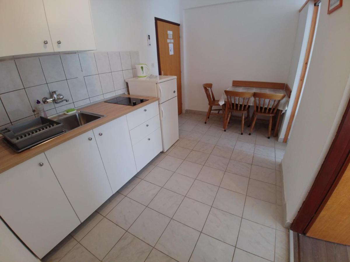 Apartmani Sali Seaview Luaran gambar